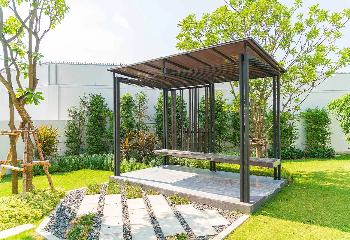 Zakázková výroba – pergola na míru v zahradě